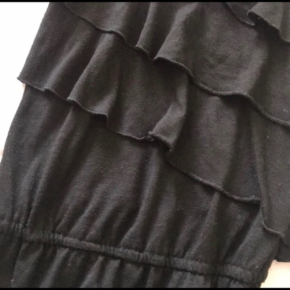 Xhilaration Black Ruffle Tank Top Size Medium - Picture 2 of 3